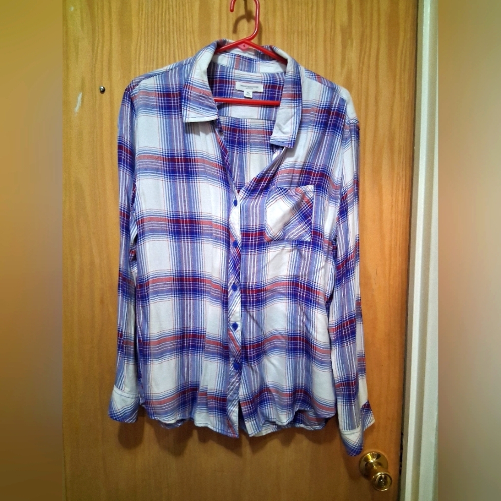 beachlunchlounge Blue and Red Plaid Shirt Size XL